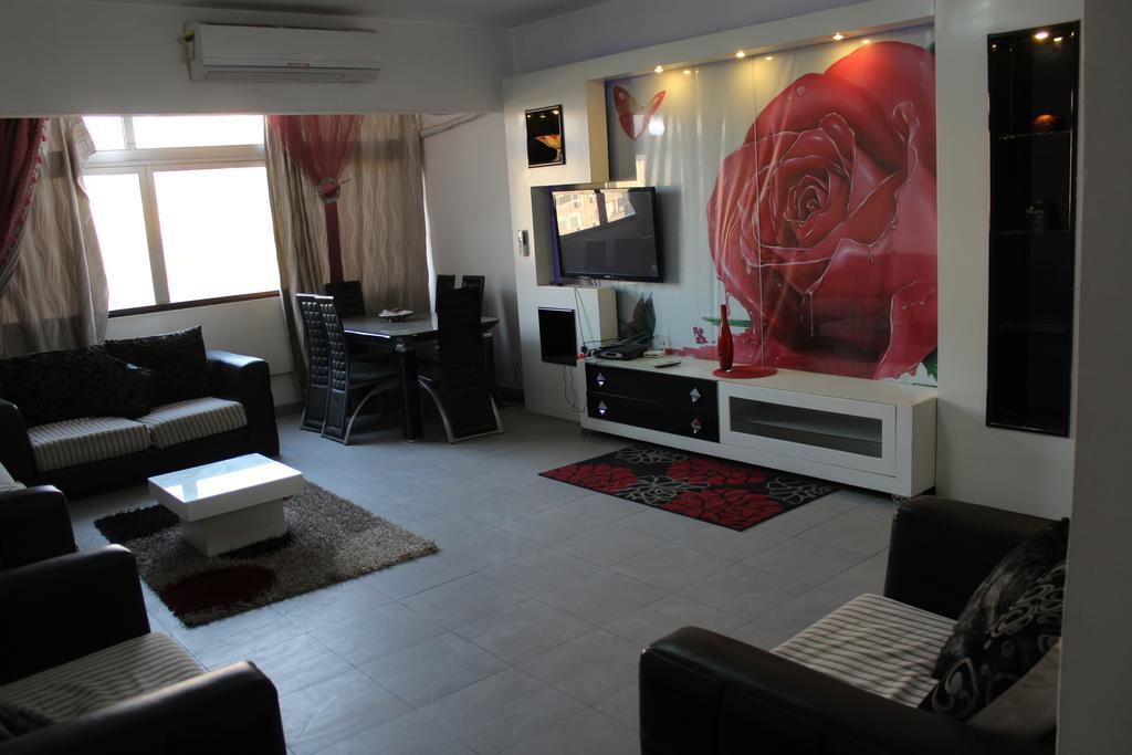 Apartment At Milsa Nasr City, Building No. 30 El El Cairo Exterior foto